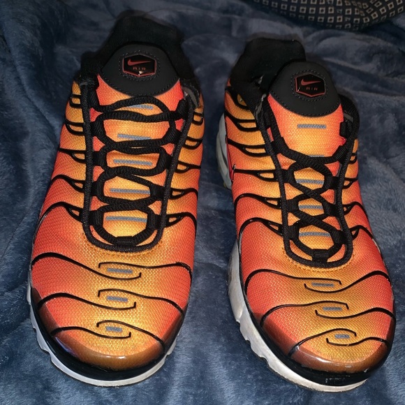 sunset orange tns